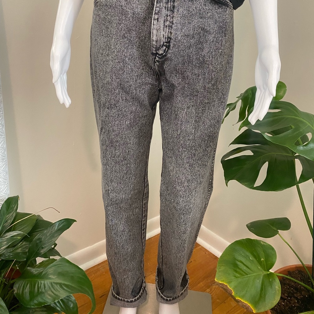 Vintage women’s wrangler jeans